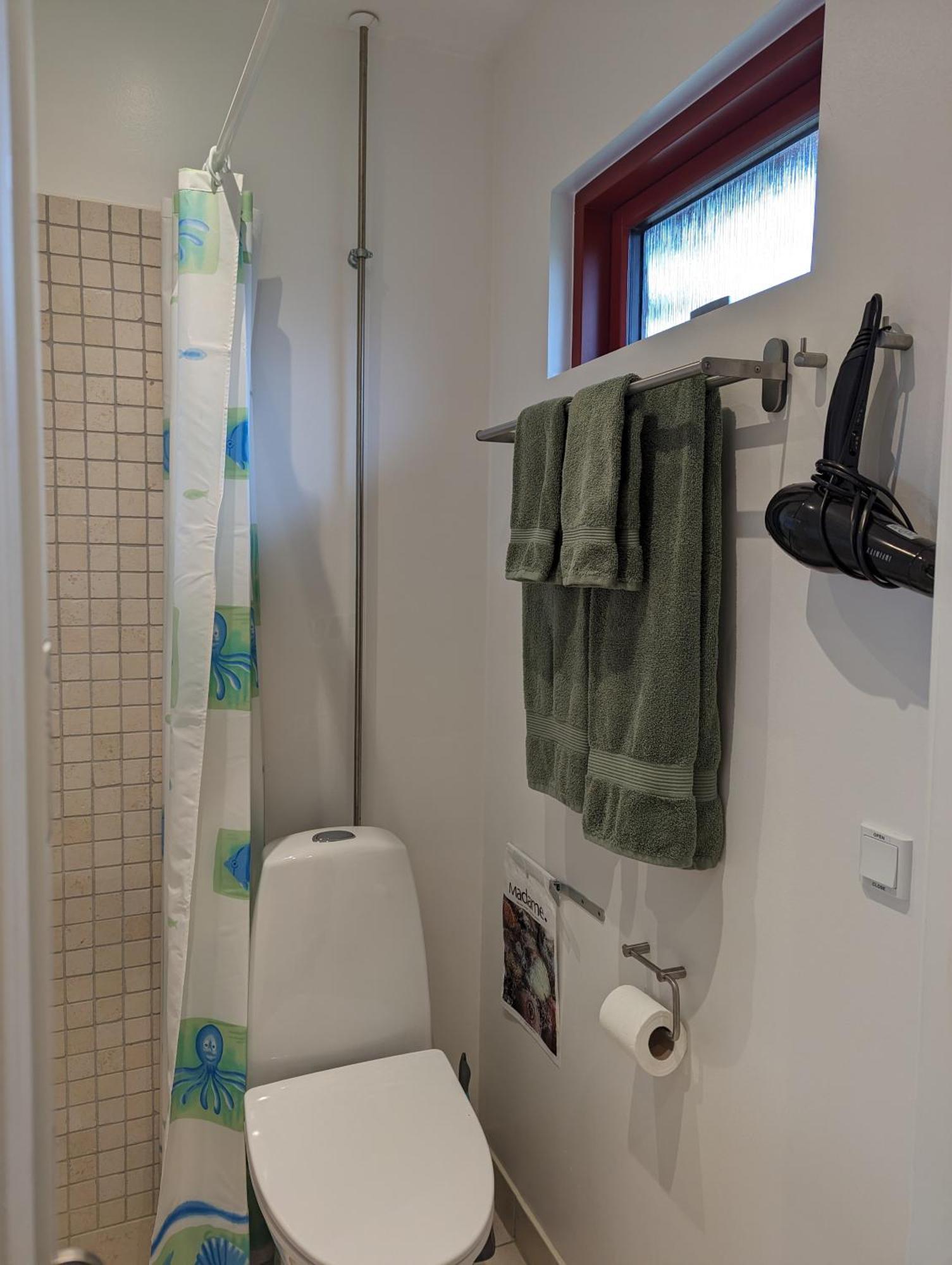 Compact Apartment Hvidager Albertslund Esterno foto