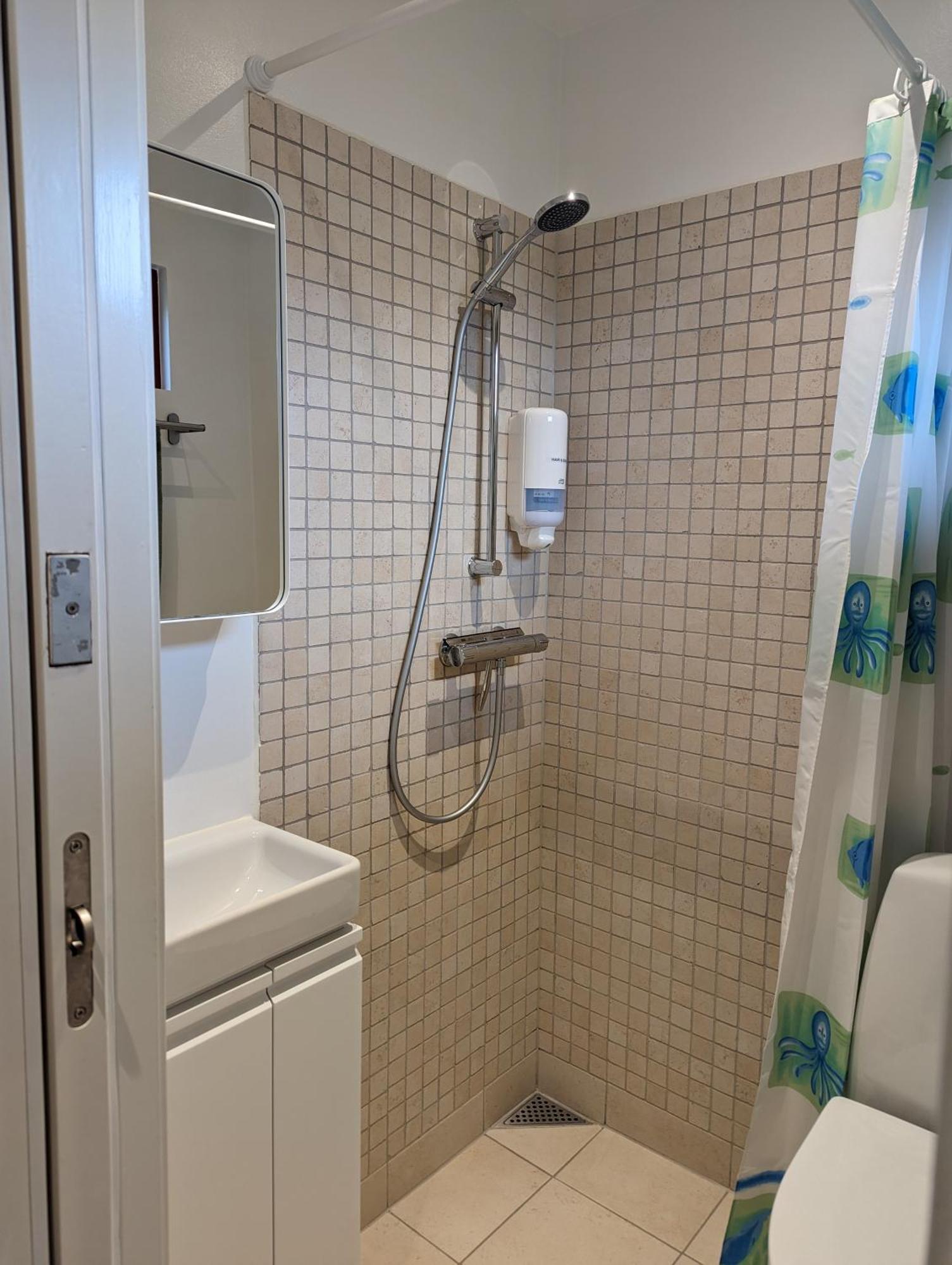 Compact Apartment Hvidager Albertslund Esterno foto